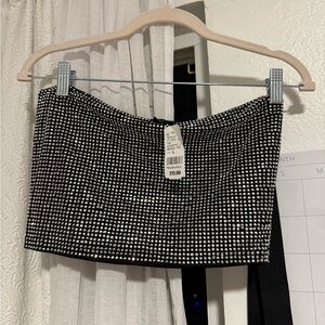 Chic Black and White Patterned Women's Top